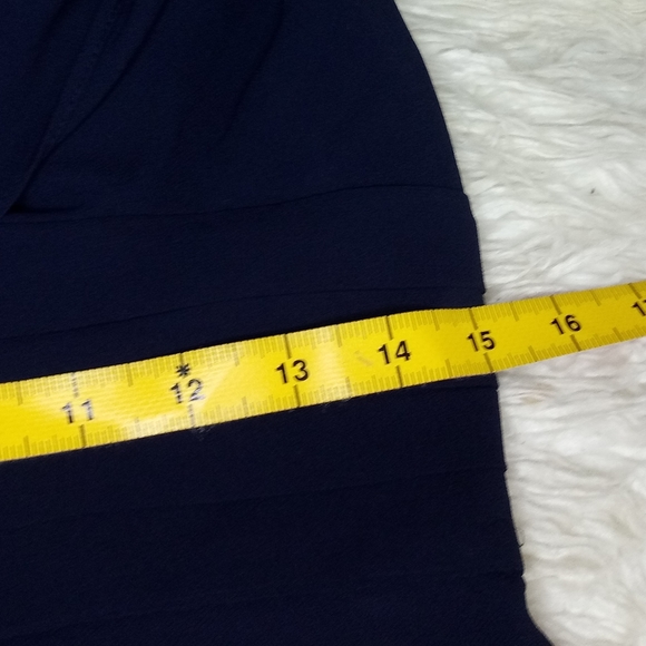 New Vince Camuto Navy Beaded Neckline Capelet Gown Size 6 - Picture 14 of 14